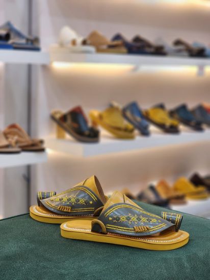 صورة زبيري وطني مطرز مديل م50